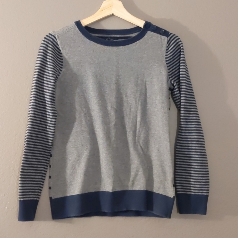 *3/ $20 sale*Nautica gray and blue striped sweater